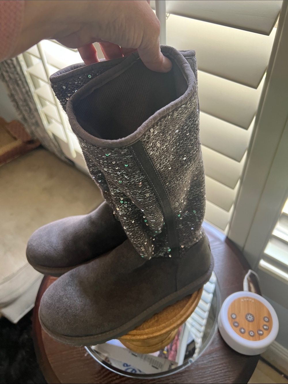 1 hour sale. NWOT. UGG, size 7, Gray Suede Camaya Boots w/ Sparkle, Knit Mid-Cal - Picture 6 of 9